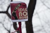 Grande manifestation festive autochtone Idle No More: C�l�brons ensemble!