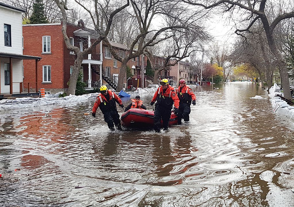 2017_Quebec_Floods_-_Montreal_(34416135641)